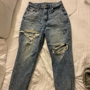 american eagle curvy mom jeans